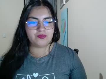alejandraa 33