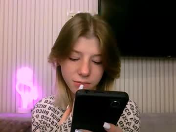 bellacams27
