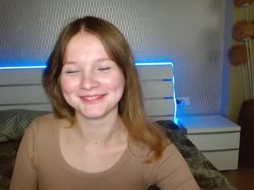 blonda shy
