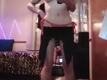 blonddbomb99