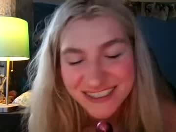 golfgirlcarly