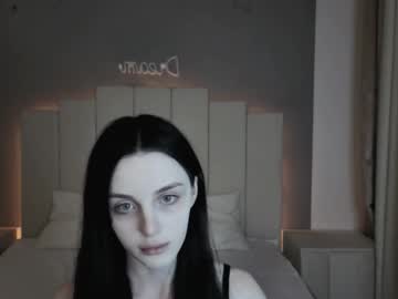 kris ova