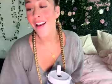 lyracovee