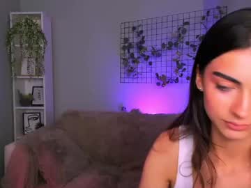 milana red1