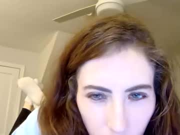 mistressred8