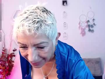 momdevora